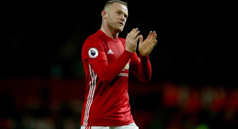 Wayne Rooney sẽ có một trận tái đấu với Phil Bardsley trong thời gian tới