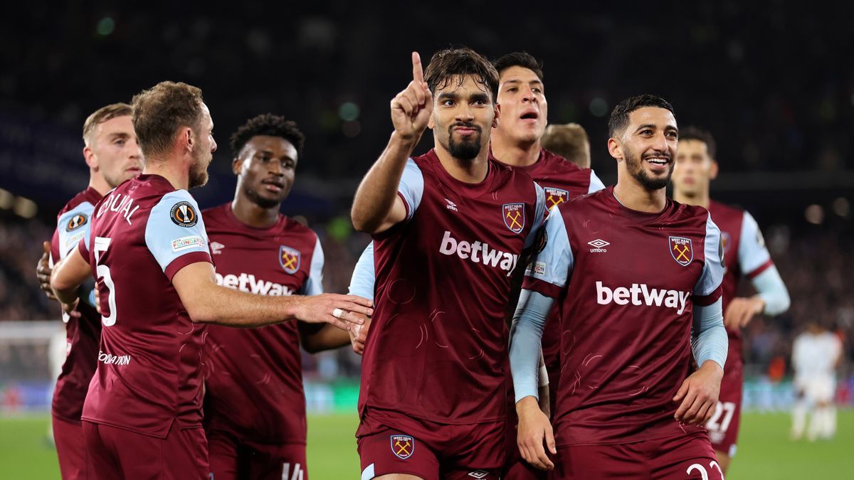 Ai sẽ là người tiếp tục dẫn dắt West Ham sau khi HLV David Moyes rời đi?