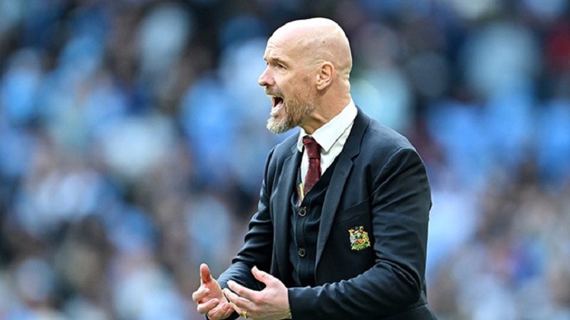 HLV Ten Hag và cả Pep Guardiola đều đang lo lắng về nhân sự trước thềm chung kết