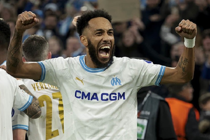 Aubameyang nổi bật trong màu áo Marseille