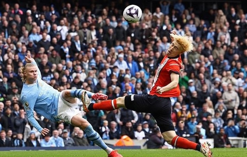 Man City dễ dàng đè bẹp Luton tại vòng 32 Premier League